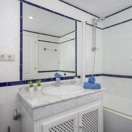 Las Adelfas Apartment *